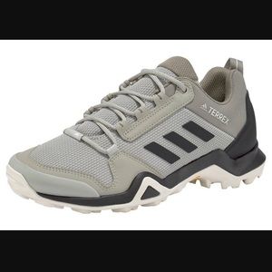 Women’s 9.5 Adidas Terrex Continental Trail Shoes